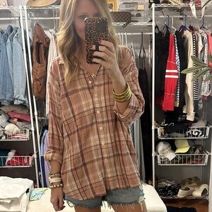 LOFT oversized Plaid Button-Down Shirt